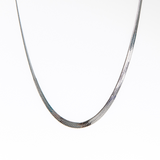 Стоманено сребърно колие