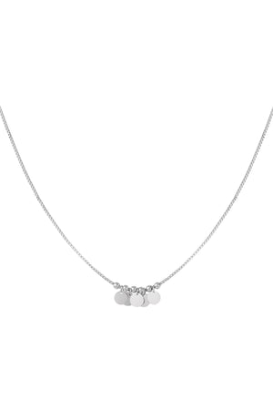 Κολιέ με κρεμαστά νομίσματα σε ασημί χρώμα από ανοξείδωτο ατσάλι