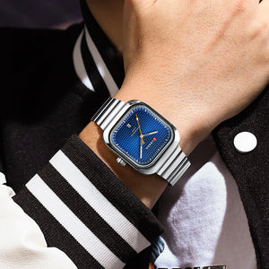 Curren 8460 Silver Blue Ρολόι με Μπλε Καντράν και Ασημένιο Μπρασελέ