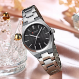 C8493 Silver Black Curren Γυναικείο Ρολόι με Μεταλλικό Μπρασελέ