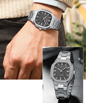 Curren 8458 Silver Black Ρολόι με Μαύρο Καντράν και Ασημένιο Μπρασελέ