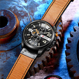 Curren 8393 Ανδρικό Ρολόι με Δερμάτινο Λουράκι και Μαύρο Καντράν 
