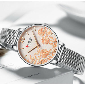 Curren 9065 Γυναικείο Ρολόι με Ασημένιο Μπρασελέ και Ασημένιο Καντράν